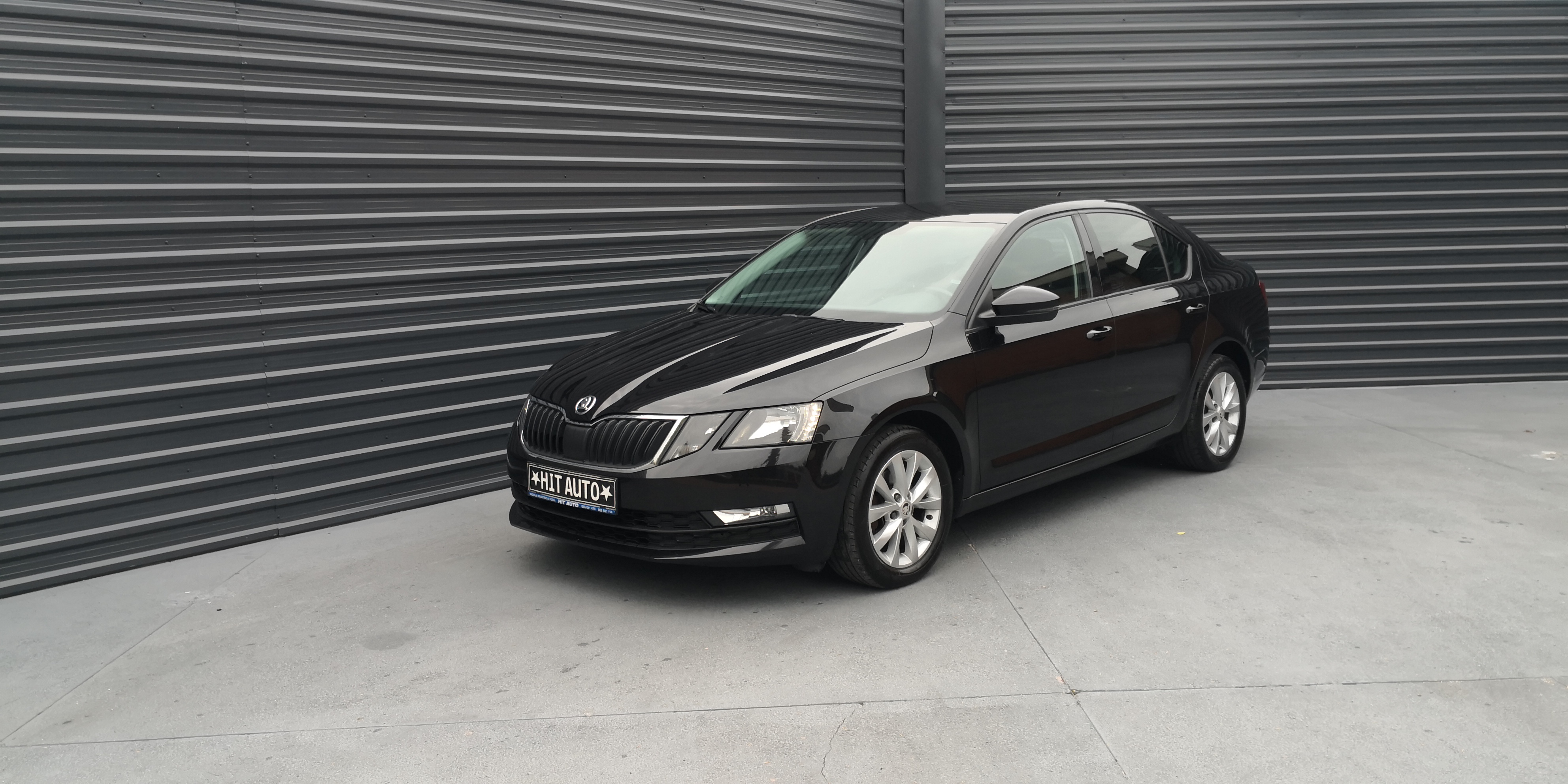 #auto alt preko naziva slike